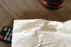 Cola auf Fernbedienung versch&uuml;ttet