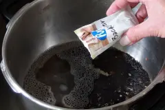 Verbrannte T&ouml;pfe reinigen