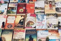 Viele B&uuml;cher lesen oder H&ouml;rb&uuml;cher h&ouml;ren f&uuml;r wenig Geld