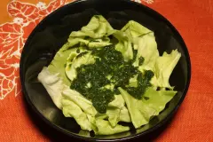 Tiefk&uuml;hlspinat in Salatsauce
