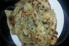 G&ouml;zleme (T&uuml;rkische Teigtaschen, in der Pfanne gebacken)