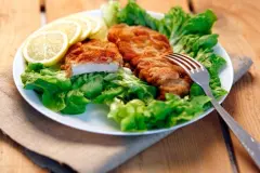 Schnitzel mit gew&ouml;lbter Panier/Panade