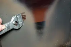 Kaminglas einfach reinigen