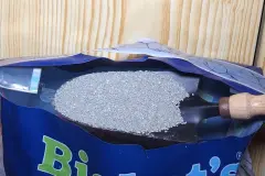 Katzenstreu bei Eis und Gl&auml;tte
