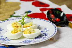Russische Eier: fettarm und fettreich