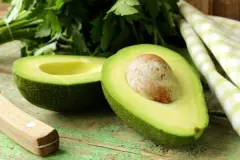 Avocado - Eigenschaften, Sorten, Lagerung, Verwendung