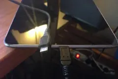 Micro USB wackelig