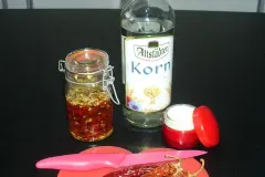 Chili-Tinktur gegen R&uuml;cken- und Gelenkschmerzen u.s.w.