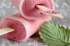 Joghurt-Fr&uuml;chte-Eis