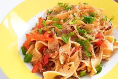 Bandnudeln mit Gem&uuml;se (vegetarisch)