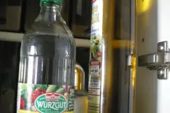 Untersetzer aus alten Deckeln