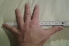 Kein Zollstock zur Hand? Die eigenen Ma&szlig;e kennen reicht