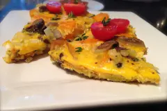 Omelett mit Butternut K&uuml;rbis, Champignons & Salbei - vegetarisch