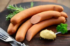 Br&uuml;hw&uuml;rstchen schnell in der Mikrowelle erhitzen