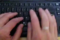 H&auml;nde clever eincremen im B&uuml;ro