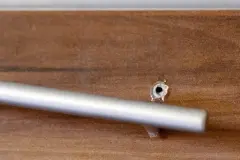 Gelockerte/&uuml;berdrehte M&ouml;belgriffe aus Kunsstoff reparieren