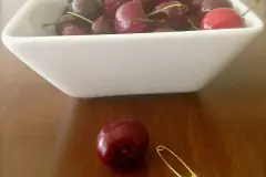 Kirschen ganz leicht entsteinen