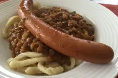 Linsen mit Sp&auml;tzlen und Saiten (schw&auml;bisch)