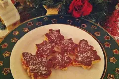 Einfache Pl&auml;tzchen mit Johannisbeergelee und Schokolade