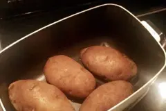 Folienkartoffeln ohne Folie oder Ofen