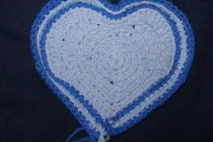 Herzen h&auml;keln: Teppich oder Topflappen