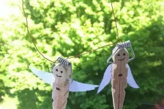 Engel aus W&auml;scheklammern basteln