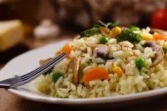 Reistopf mit Kokosmilch und Gem&uuml;se - vegan