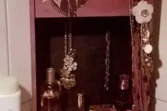 Salonf&auml;hige Weinbox f&uuml;r Schmuck und Parf&uuml;m