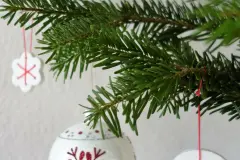 Christbaumschmuck aus Modelliermasse selber machen