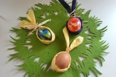 Niedliche Osterdeko aus Servietten