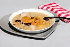 Schnitzsuppe aus Trockenfr&uuml;chten - ein sehr altes Rezept