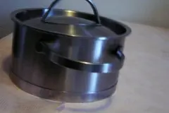 Kerzenwachs aus der Tischdecke entfernen ohne B&uuml;geleisen
