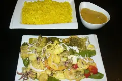 Meeresfr&uuml;chte-Curry mit Kurkumareis