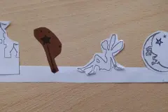 Den Papierstreifen (Bild 6) hatte ich ja noch - hierauf habe ich dann die Probe-Silhouetten aus Druckerpapier angeordnet, d. h. leicht angeklebt und dabei auf einen gleichm&auml;&szlig;igen Abstand von einander geachtet.