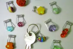 Niedliche kleine Schl&uuml;sselanh&auml;nger herstellen