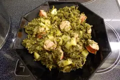 Gr&uuml;nkohl mit Mettwurst und Kartoffeln