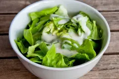 Joghurt-Salatdressing ohne Essig und &Ouml;l