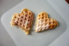 Vegan backen: Eier im Teig mit Chia-Samen ersetzen