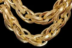 Silber- und Goldketten reinigen