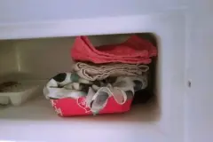 Bei Hitze: Erfrischende Frotteet&uuml;cher aus dem Gefrierfach