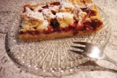 Saftiger Zwetschgenkuchen mit Butterstreuseln