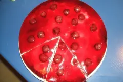 Milchreis-Kirsch-Torte mit Spekulatiusboden