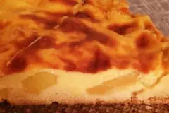 Apfelkuchen mit Guss - himmlisch lecker