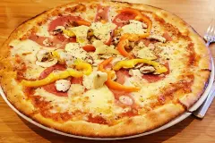 Bester Quark-&Ouml;l-Pizza-Teig: einfach und lecker