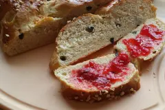 Softer Hefezopf mit Schmand