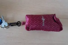 Karabinerhaken von Einkaufsbeutel-H&uuml;llen weiterverwenden