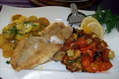 Rotbarschfilet mit Ofen-Ratatouille