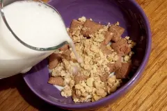 Kleine Mengen Milch energiesparend erhitzen