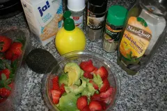 Erdbeer-Guacamole