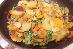 Vegetarische Gem&uuml;sepfanne - einfach, s&auml;ttigend & lecker